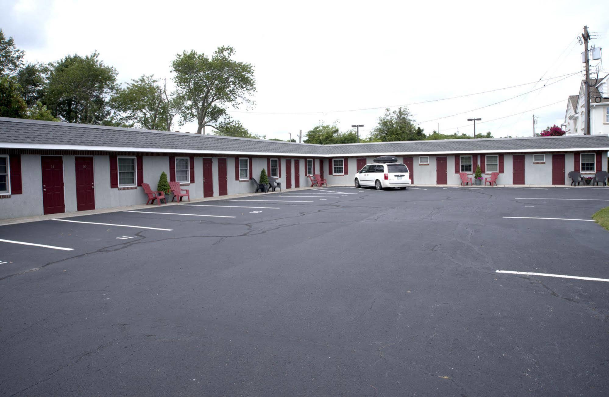 Boulevard Motel 2*